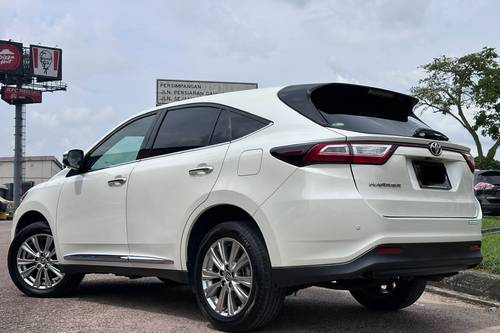 Second hand 2017 Toyota Harrier 2.0T Premium 