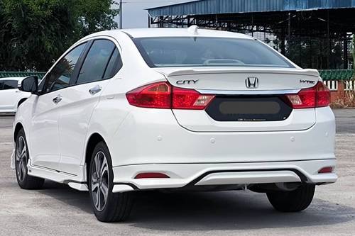 Old 2014 Honda City 1.5L V