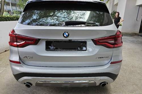 2019 BMW X3 xDrive 30i Luxury  lama