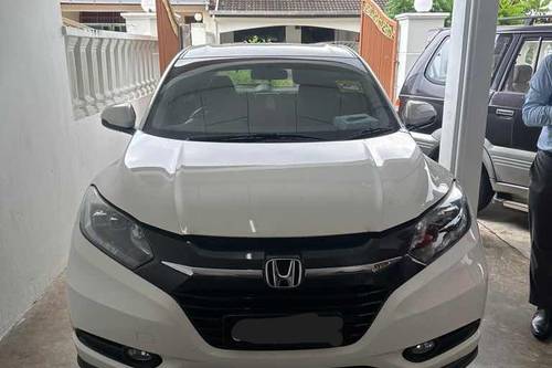 Used 2016 Honda HR-V 1.8L V