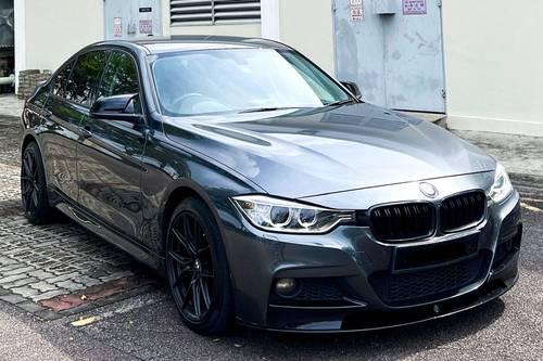 Old 2016 BMW 3 Series Sedan 320i Sport