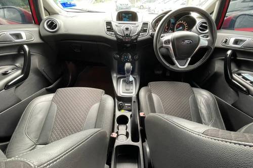 2015 Ford Fiesta 1.5L Sport Terpakai