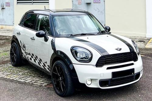 Old 2015 MINI Countryman Cooper