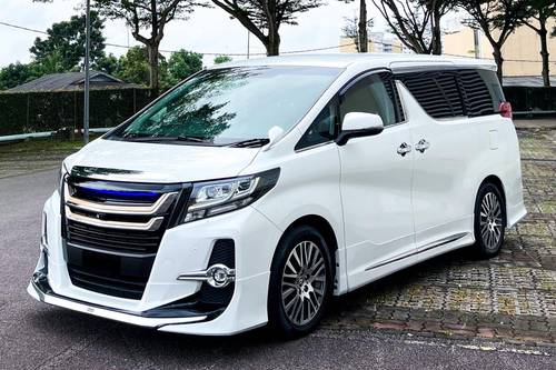 2017 Toyota Alphard 2.5 SC Terpakai