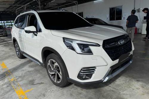 2023 Subaru Forester 2.0i-S ES Terpakai