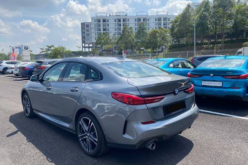 2024 BMW 2 Series 1.5L Terpakai