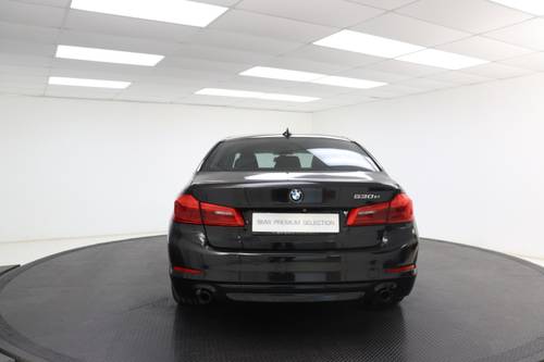 Second hand 2018 BMW 5 Series Sedan 530e Sport 