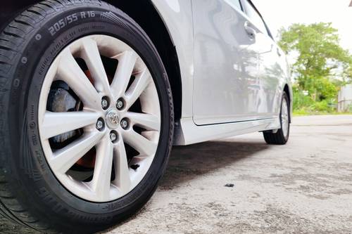 2011 Toyota Wish 1.8 X Terpakai