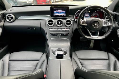 2017 Mercedes Benz C-Class Saloon C 200 AMG Line Terpakai