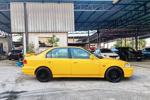 Old 1996 Honda Civic 1.6