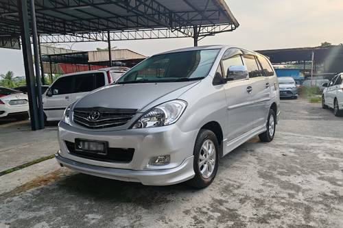 2009 Toyota Innova 2.0E AT Terpakai