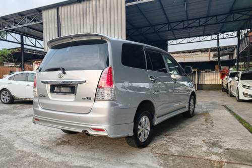 2009 Toyota Innova 2.0E AT Terpakai