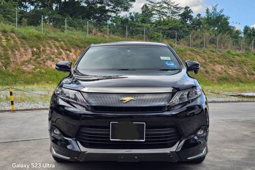 2015 Toyota Harrier 2.0 Luxury Terpakai