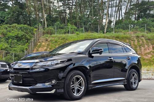 Used 2015 Toyota Harrier 2.0 Luxury