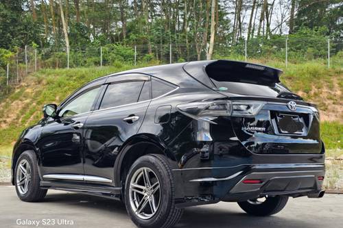 2015 Toyota Harrier 2.0 Luxury Terpakai