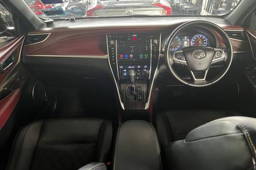 2015 Toyota Harrier 2.0 Luxury Terpakai