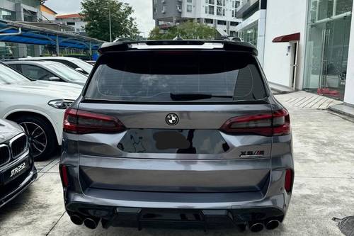 2023 BMW X5 xDrive45e M Sport Terpakai