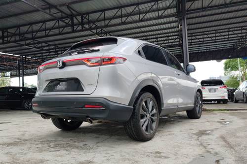 Second hand 2022 Honda HR-V 1.5L Turbo V 