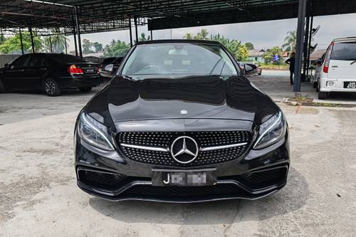 2016 Mercedes Benz C-Class Saloon C 200 AMG Line Terpakai