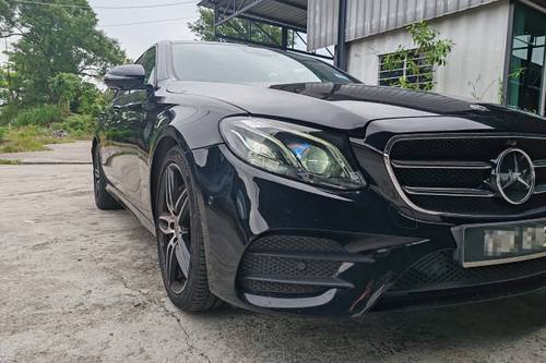 2019 Mercedes Benz E-Class Saloon E 350 AMG Line  lama