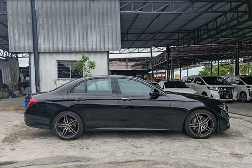 2019 Mercedes Benz E-Class Saloon E 350 AMG Line Terpakai