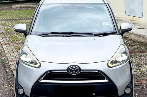 Used 2017 Toyota Sienta 1.5 V AT