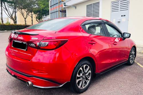 2017 Mazda 2 Sedan High  lama