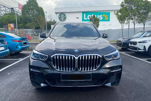 2nd Hand 2023 BMW X5 xDrive45e M Sport