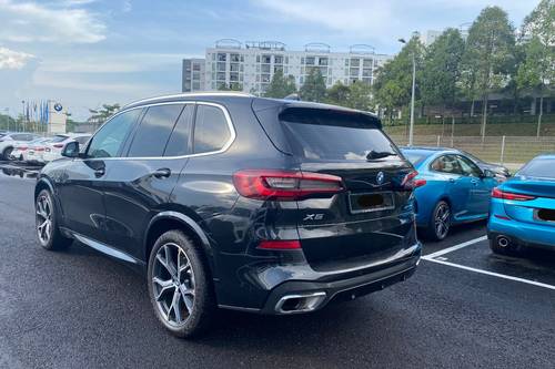 2023 BMW X5 xDrive45e M Sport Terpakai