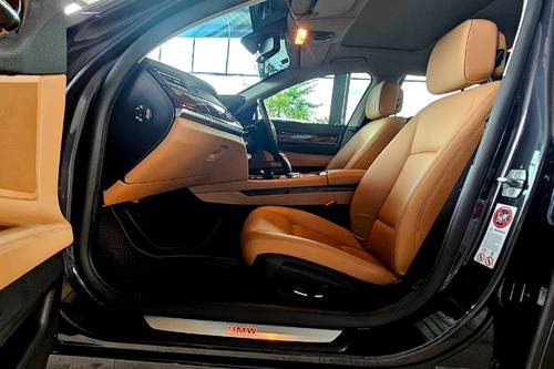 2014 BMW 7 series M750d Terpakai