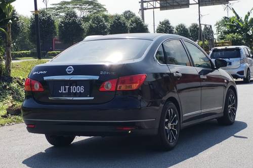 Terpakai 2010 Nissan Sylphy 2.0 untuk Dijual