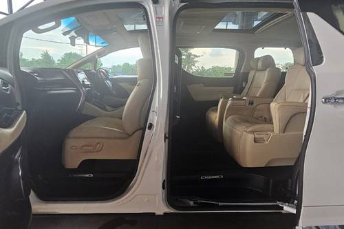 Used 2018 Toyota Alphard 3.5L