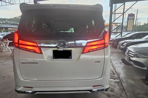 2018 Toyota Alphard 3.5L Terpakai