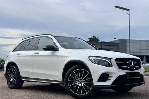 2019 Mercedes Benz GLC-Class 250 4Matic AMG Line Terpakai