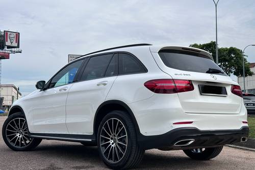 Second hand 2019 Mercedes Benz GLC-Class 250 4Matic AMG Line 