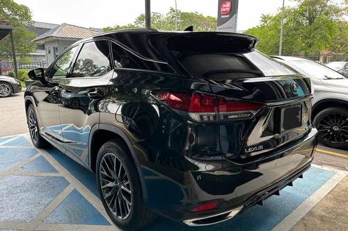 2020 Lexus RX 300 F Sport Terpakai