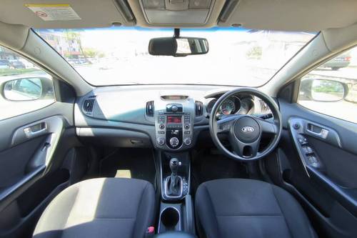 2012 Kia Forte 1.6L Terpakai