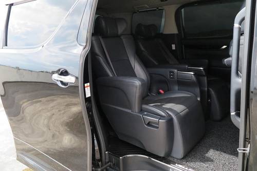 2015 Toyota Vellfire 2.5L Terpakai