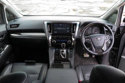 2015 Toyota Vellfire 2.5L Terpakai