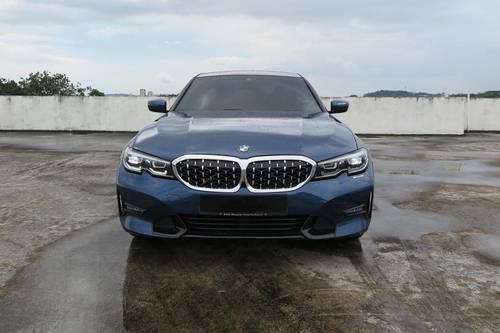 2022 BMW 3 Series 2.0L  lama