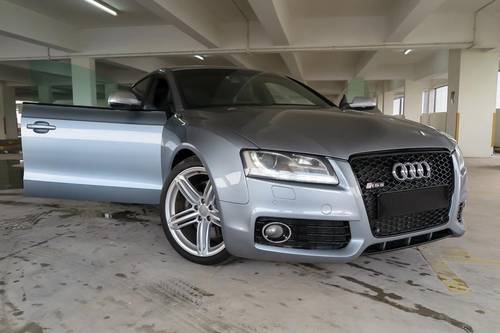 Second hand 2011 Audi S5 Sportback 3.0L 