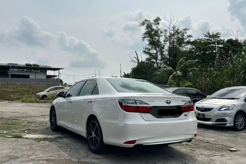 Terpakai 2015 Toyota Camry 2.5 Hybrid Premium untuk Dijual