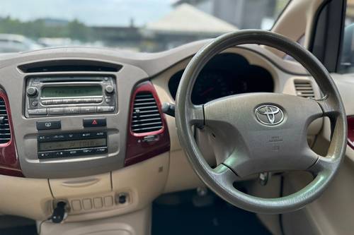 2005 Toyota Innova 2.0G AT Terpakai