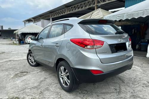 Second hand 2011 Hyundai Tucson 2.0L Elegance 