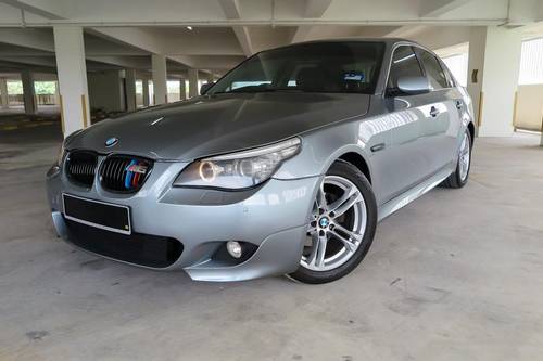 2009 BMW 5 Series Sedan 523i  lama