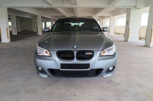 2009 BMW 5 Series Sedan 523i Terpakai