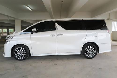 2015 Toyota Vellfire 2.5L Terpakai