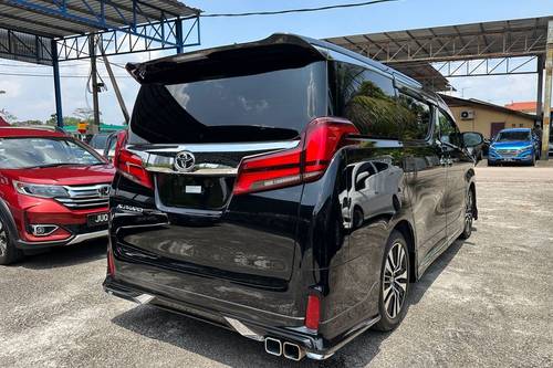 2020 Toyota Alphard 2.5 SC Terpakai