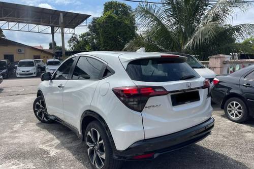 Second hand 2019 Honda HR-V RS 