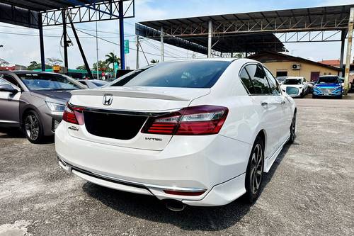 2017 Honda Accord 2.0 VTi-L Terpakai